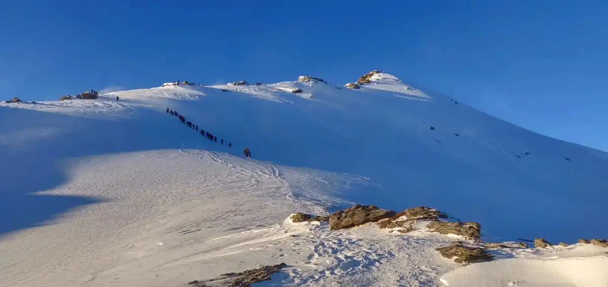Kedarkantha Trek Summit